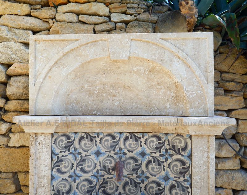 Outdoor fountain for sale in Provence at Atelier Alain BIDAL : fountain with old cement tiles