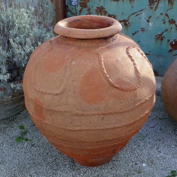 Belle jarre en terre cuite rouge par Les Matériaux Anciens en Provence Alain BIDAL