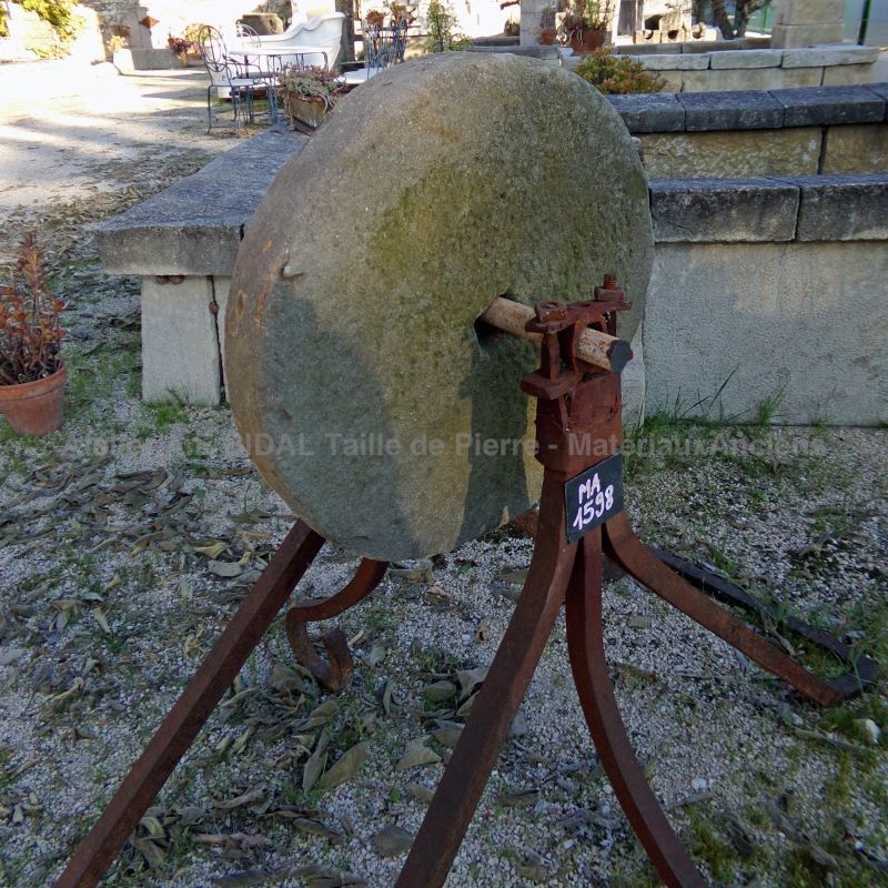 Unique antique decoration : old whetstone for sale in Provence at Alain Bidal's