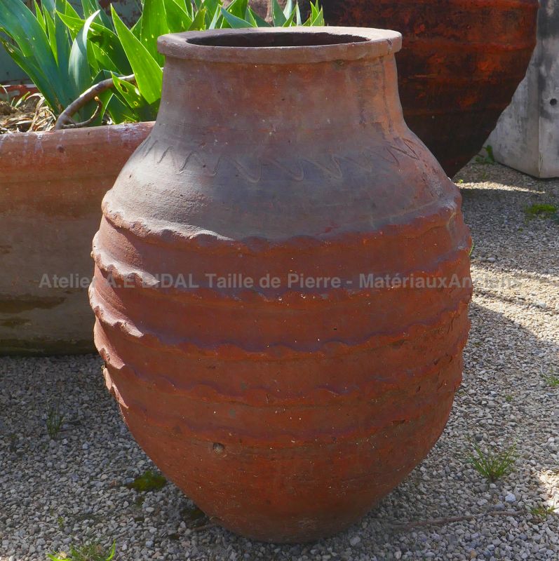 Ancienne poterie en terre cuite : petite jarre décorative en terre cuite - Atelier Alain BIDAL (Provence)