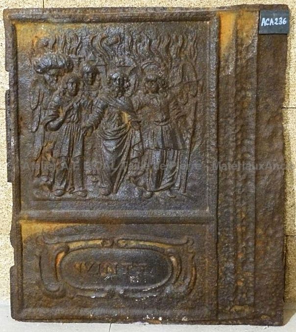 Belle plaque de cheminée en fonte 17ème - décor biblique.