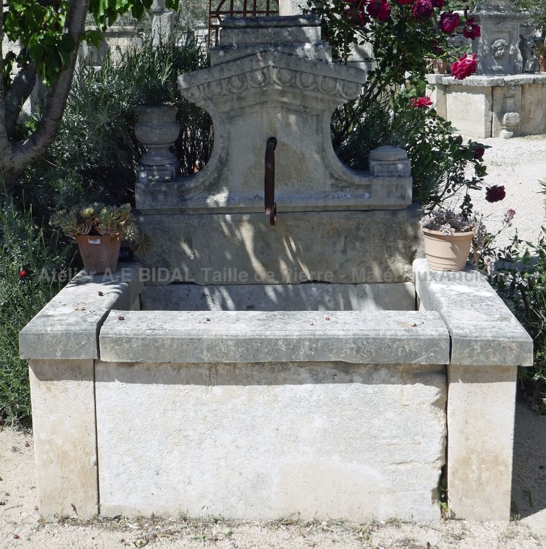 Large fountain garden with basin made of Bourgogne stone (antique materials).