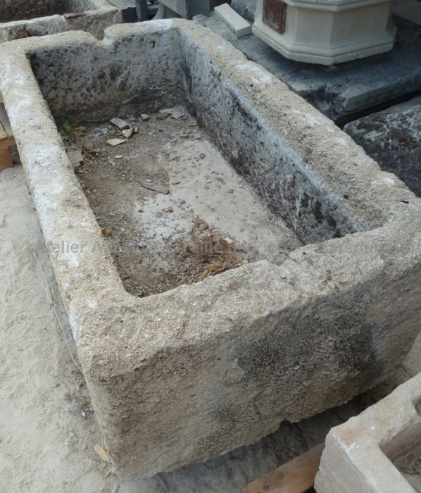 Bac ancien en pierre ** VENDU