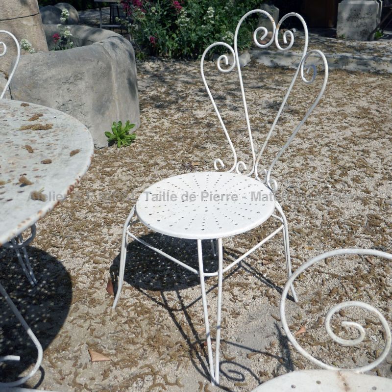 Mobilier de jardin vintage par Alain BIDAL : lot de 4 chaises en fer forgé