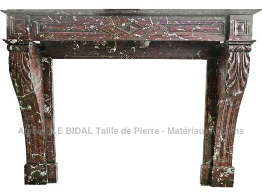 Cheminée marbre rouge Second Empire - cheminée ancienne idéale pour intérieur bourgeois.