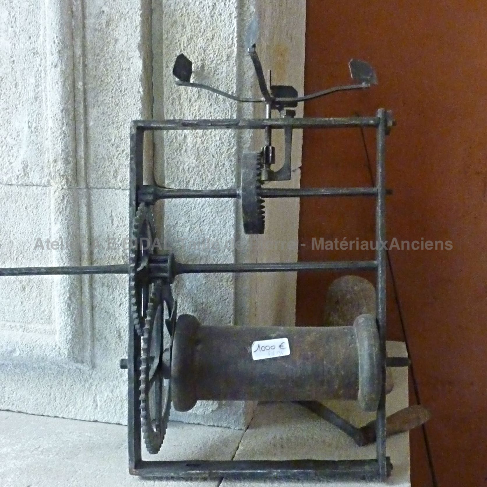 Tournebroche ancien - accessoire de cheminée du 18ème siècle.