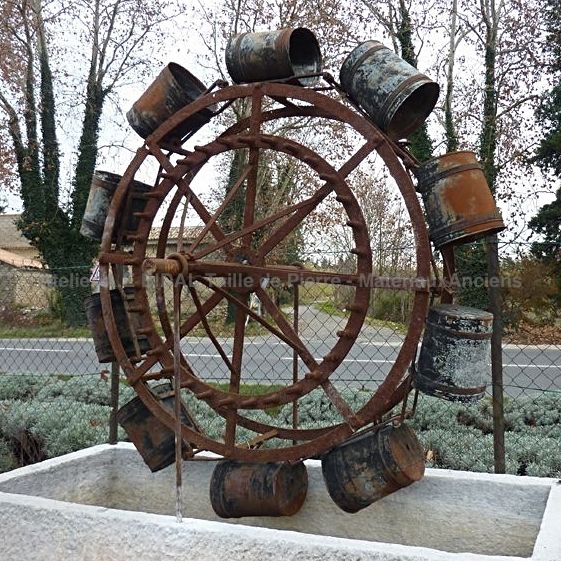 Old wheel made of old materials - a wheel for the outside.