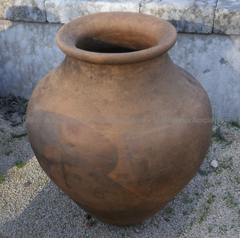 Elément ancien de décoration : authentique jarre en terre cuite du 19°