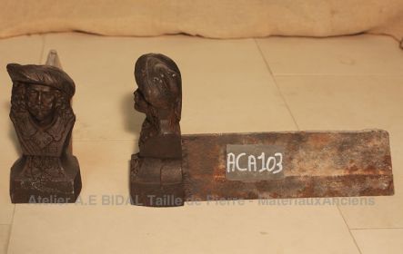 Chenets anciens marmousets ** VENDUS