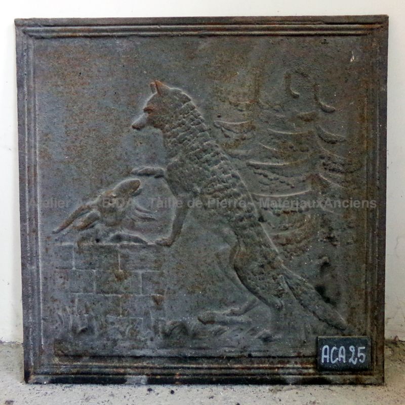 Antique cast iron fireback from Atelier Alain BIDAL - Provence.