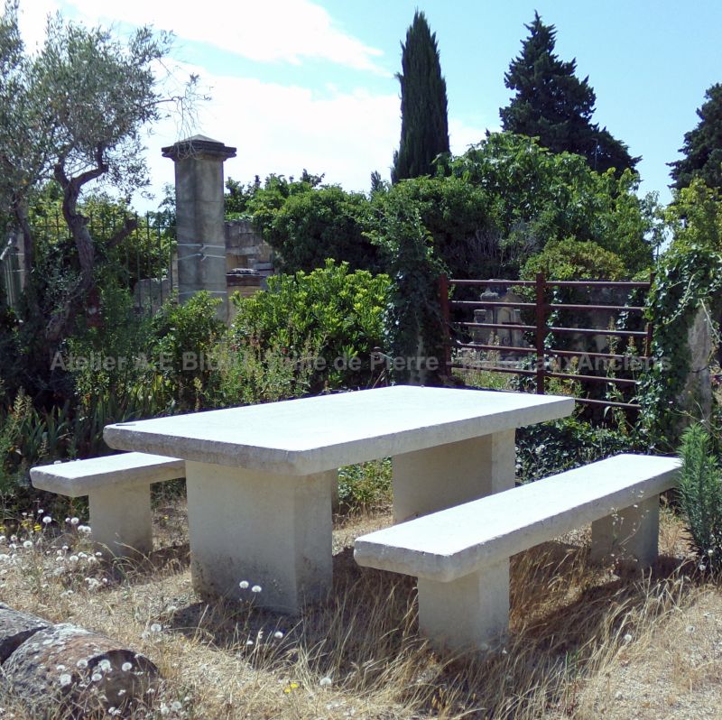 Frost-resistant stone garden furniture : large garden table sold with two matching stone benches