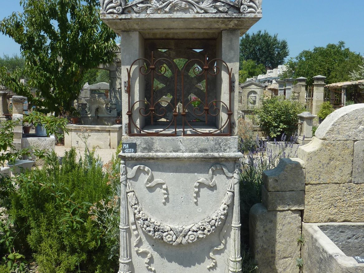 Oratories & other religious elements