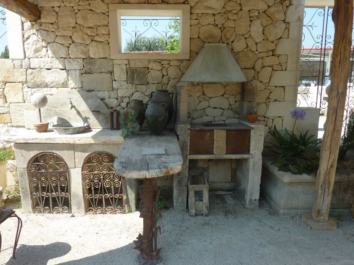Kitchens and BBQ