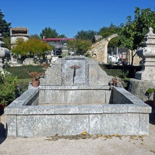 Antique stone fountain with basin and pediment by The Antique Materials in Provence Alain BIDAL