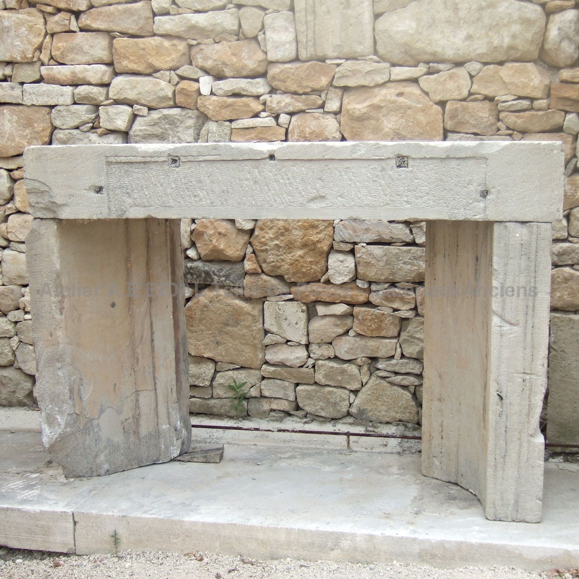 Cheminée ancienne - cheminée 19ème de type cheminée en pierre potager.