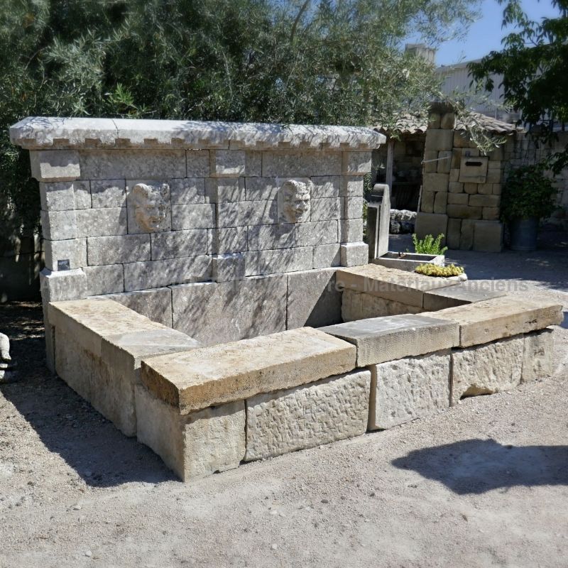 Large fountain of Provence for garden landscaping | Wall fountain with devil's head carved by hand.