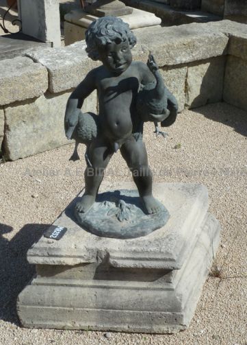 Sculpture ancienne en fonte