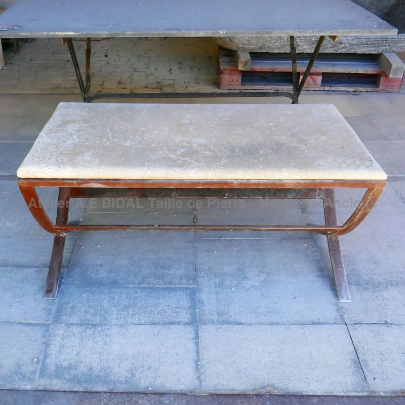 Garden furniture : beautiful old-fashioned coffee table - Atelier Alain BIDAL (Provence)
