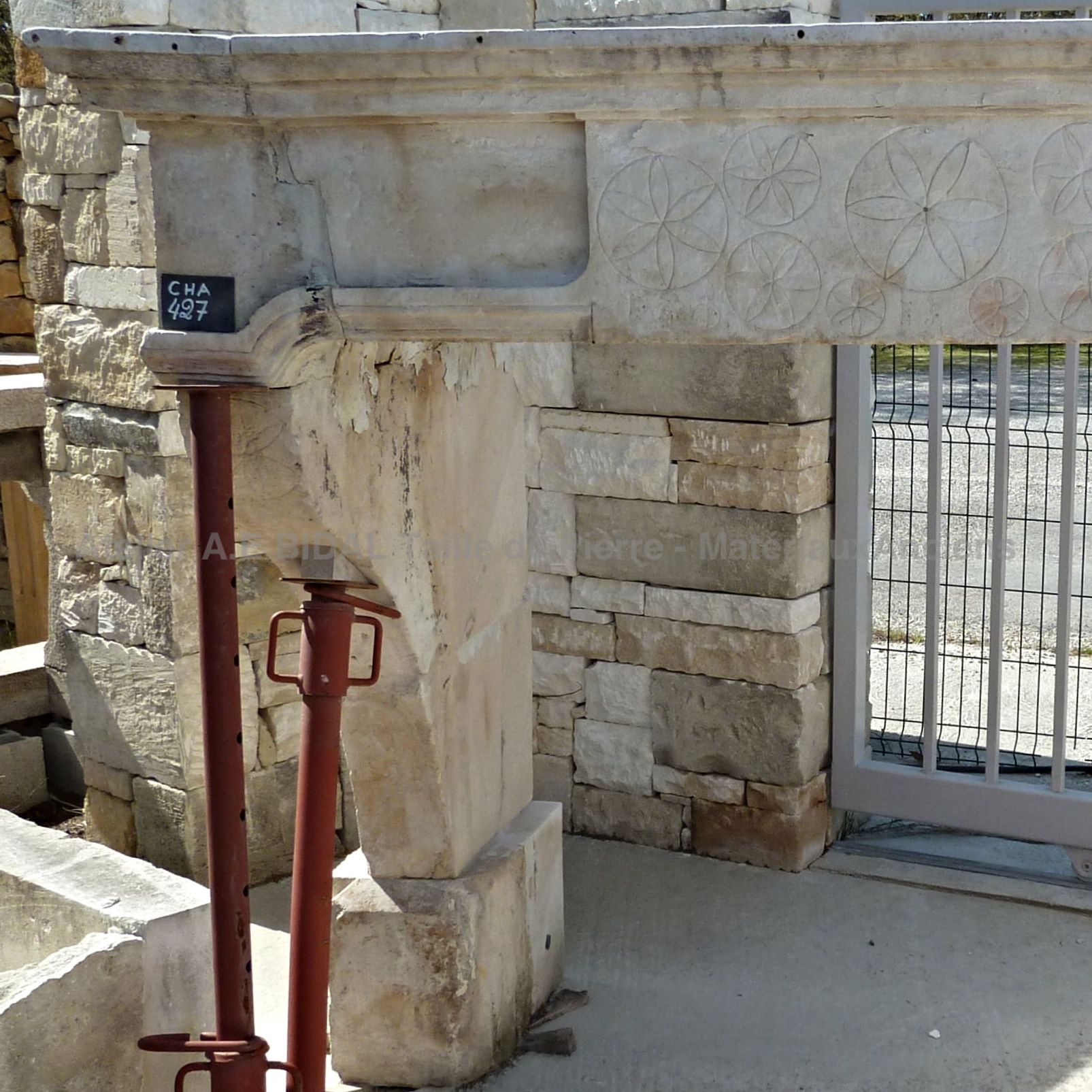 Louis 14 fireplace - antique fireplace from eastern France.