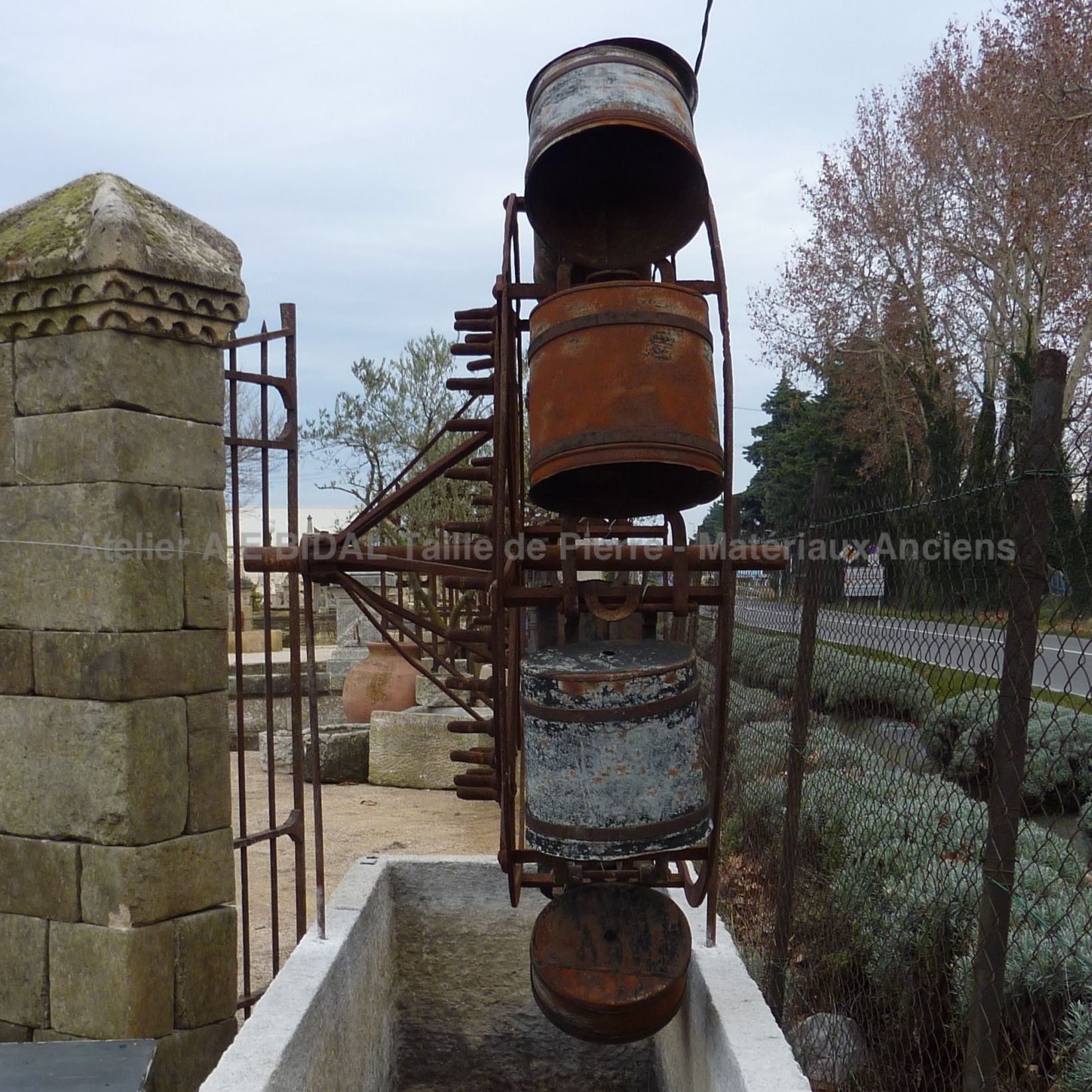 Profile view: wheel made of old materials - mill wheel.