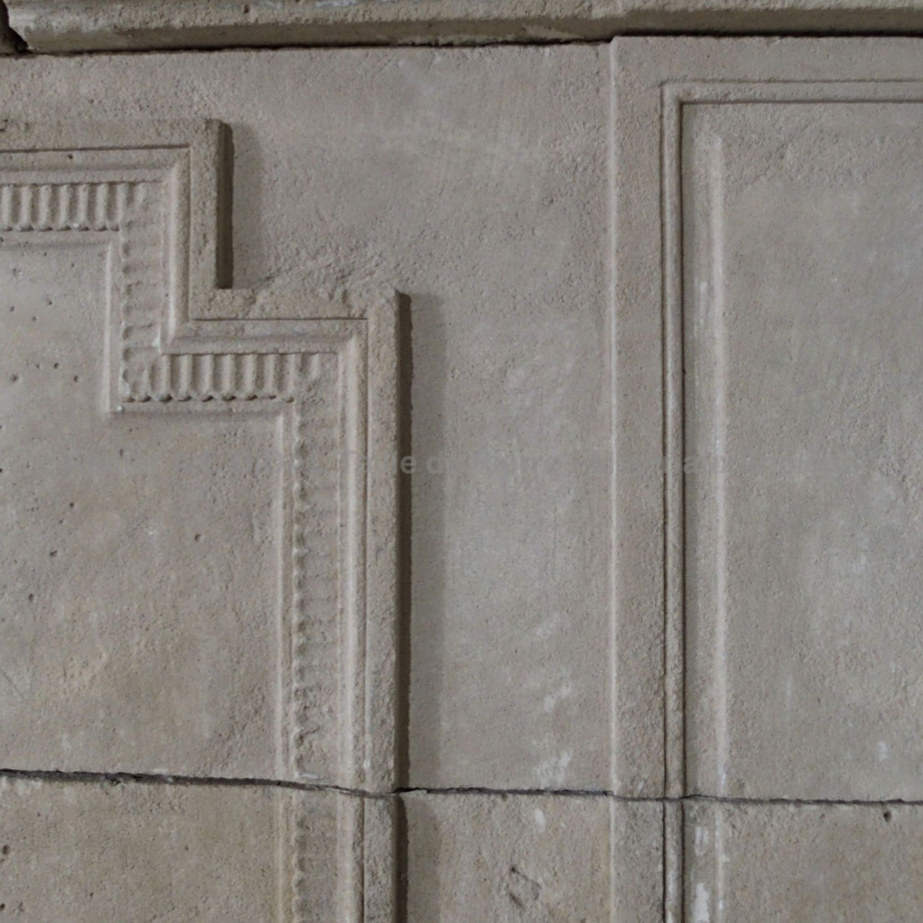Louis 16 geometric fireplace - Antique fireplace carved in stone.