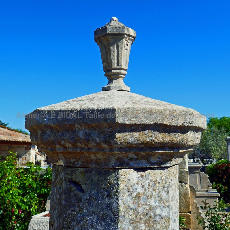 Provence fountain in stone by Alain BIDAL Antique Materials in Provence