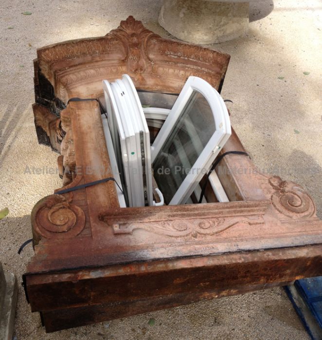 Chien Assis Ancien en fonte ** VENDU