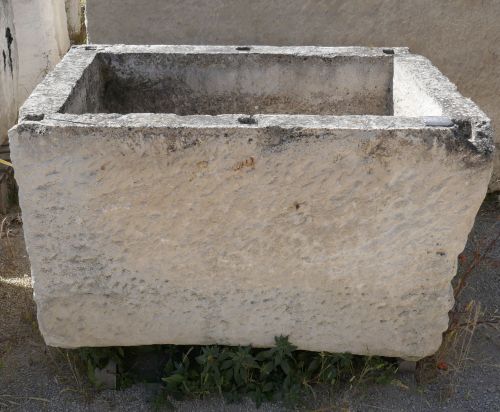 Antique large stone trough on sale at Alain Bidal Antique Materials in Provence