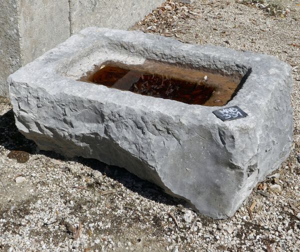 Nice little old stone basin callled stone basin in a "bird bath"style.