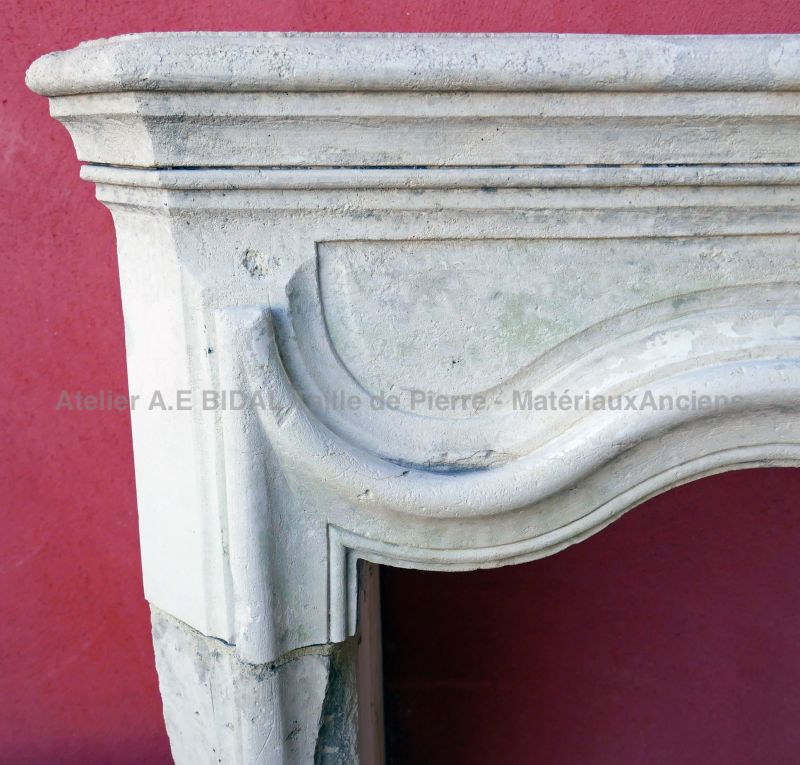 Antique Louis 15 stone fireplace * On sale exclusively at Bidal antique materials - Provence.