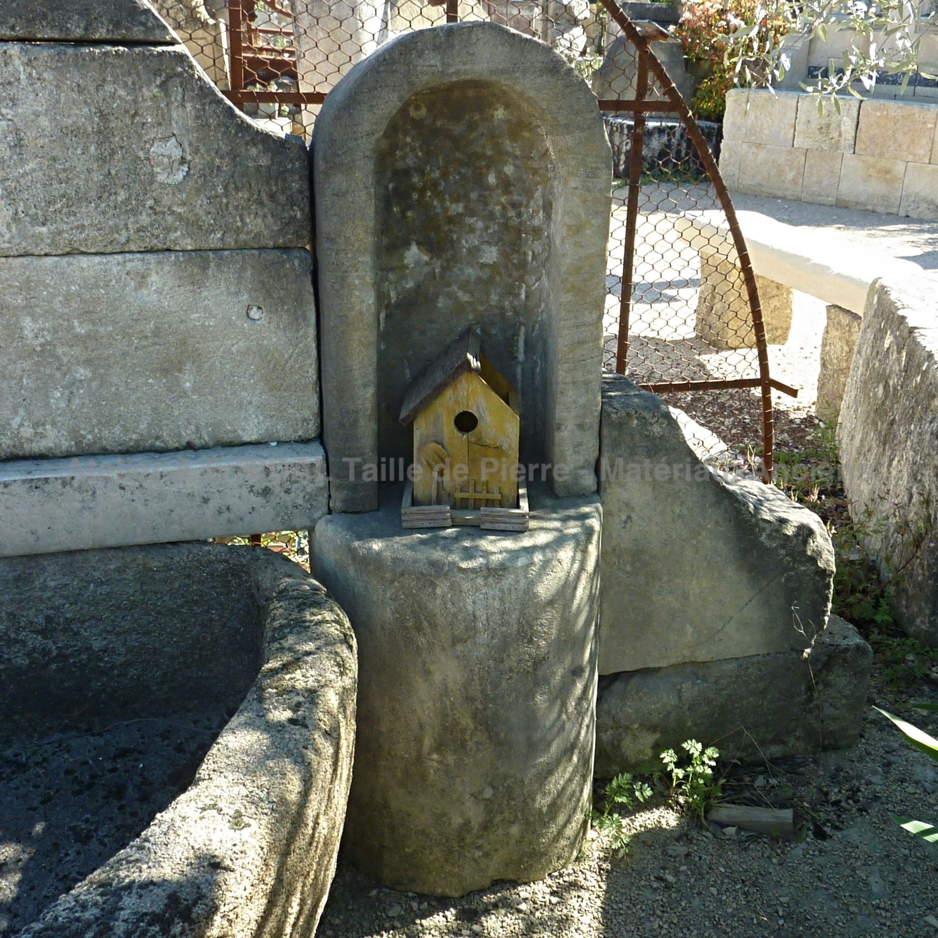 Garden fountain with basin - very decorative fountain to arrange a charming and stylish outdoor water point.